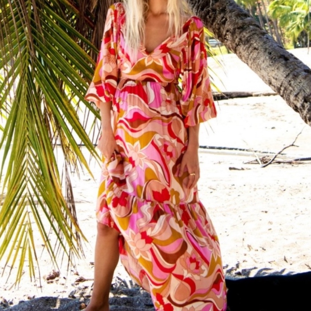 NWT Billabong Pretty Groovy Vibrant Retro Inspired Print Beachy Maxi Dress | M